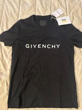 Brand New Givenchy Men TShirt